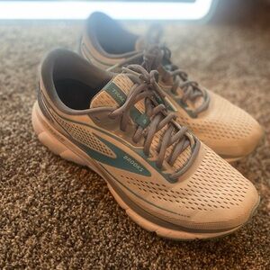 Brooks Beige and Blue Running Shoes